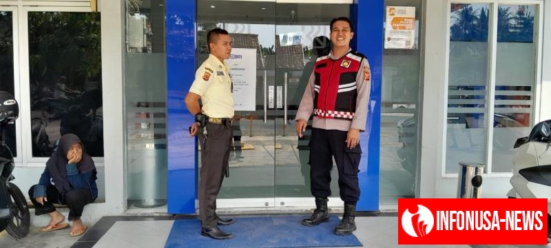 Guna Antisifasi C3 dan Guankamtibmas, Personil Polsek Tempuran Res Karawang Periksa Fasilitas Perbankan Siang hari.