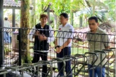 Direktur Utama PT. KAI Didampingi Kadis Pariwisata Kunjungi Situs Batu Palinggih di Ciamis