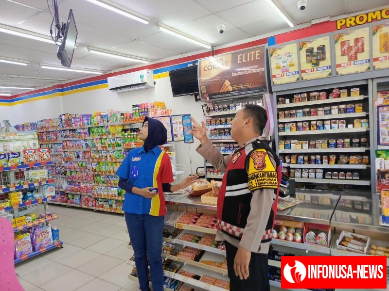 Lakukan Patroli Rutin Pertokoan Diwilayah Hukum Polsek Tempuran, Personil Laksanakan dengan Penuh ketelitian Guna antisipasi Guankamtibmas.