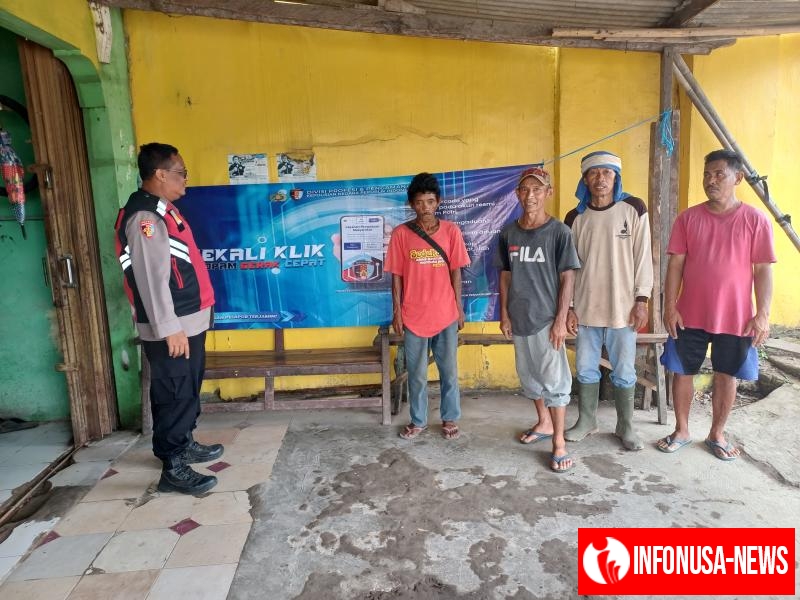Anggota Polsek Batujaya laksanakan Patroli Dialogis dan Sambangi Masyarakat Desa Segaran