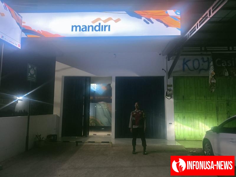 Cegah GU Kamtibmas di Bank Mandiri Unit Batujaya oleh Anggota Polsek Batujaya