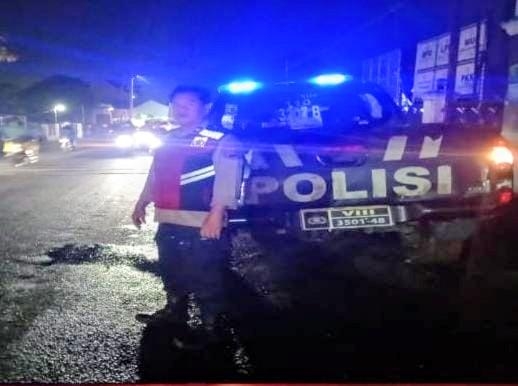 Aiptu Asep Tajudin Polsek Telagasari Susuri Wilayah Perbatasan dan Pastikan Lingkungan Kondusif