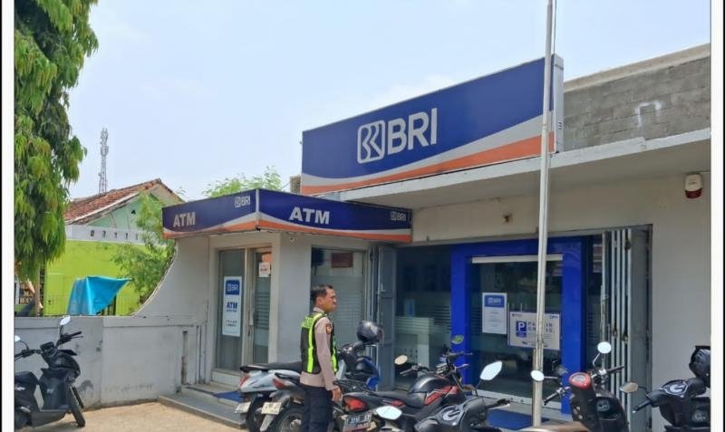 Polsek Pangkalan Laksanakan Kegiatan Patroli Wilayah, Pantau Kondusifitas di Cabang Unit Perbankan