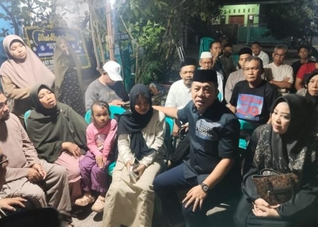 Di Tengah Duka Kontainer Maut, Bupati Aep Janjikan Pekerjaan untuk Anak Korban dan Tutup Permanen Jalur Curam