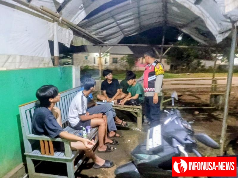 Khususnya di Wilkum Polsek Tempuran, Himbau Anak Muda yang Sedang Nongkrong Agar Mentaati Peraturan Jam Malam.