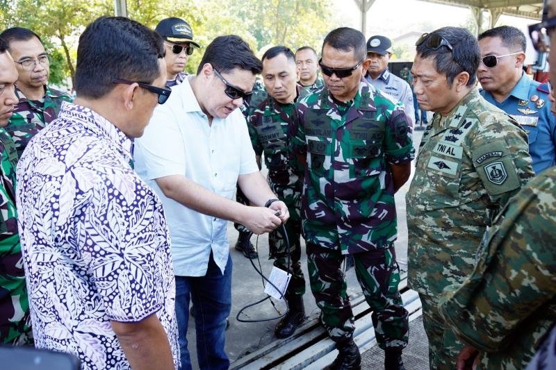KAS KORMAR HADIRI UJI FUNGSI PERANGKAT KESELAMATAN TERJUN PAYUNG MILITER AAD TA 2026