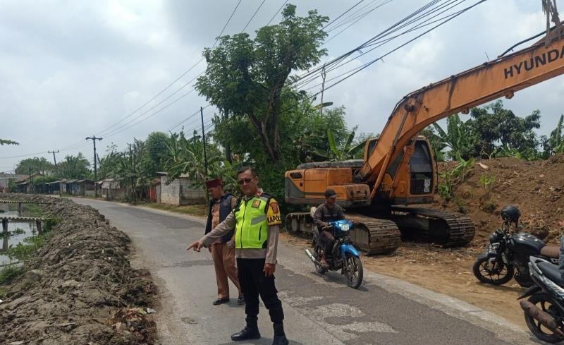 Polsek Pakisjaya Respons Aduan Petani, Normalisasi Irigasi hingga Distribusi Air Bersih Dilakukan