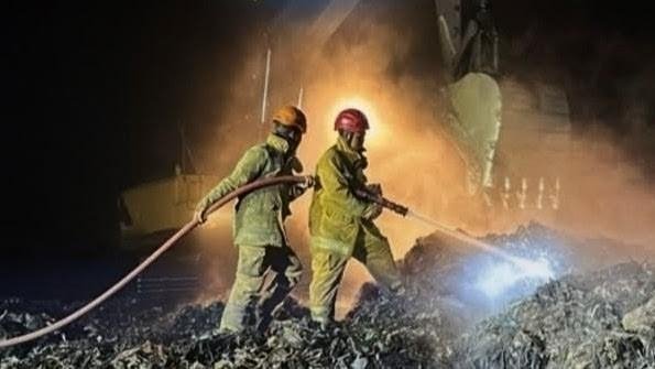 Api TPA Galuga Terus Mengecil, Bupati Bogor Optimistis Penanganan Segera Tuntas
