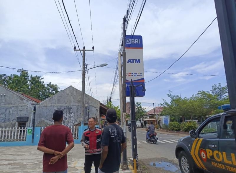 Polisi Berikan Himbauan Kepada petugas Parkir, Giat pencegahan Aksi Premanisme dilingkungan masyarakat.