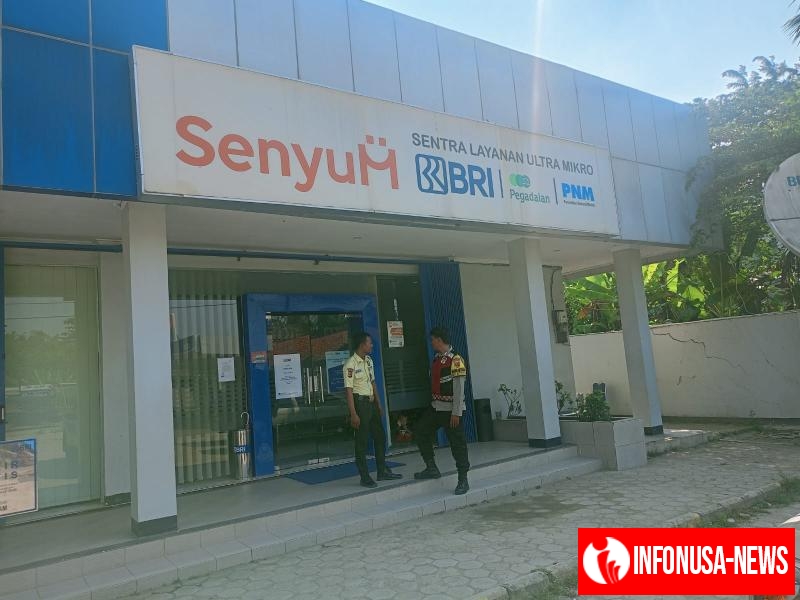 Anggota Polsek Batujaya Himbau Scurity Bank BRI Unit Batujaya