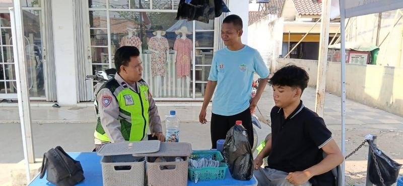 Upaya Cegah Kenakalan Remaja, Anggota Polisi Polsek Telagasari Adakan Penyuluhan