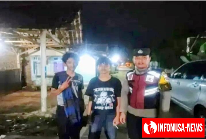 Bhabinkamtibmas Ikut Serta Dalam Giat Ronda Bersama Warga