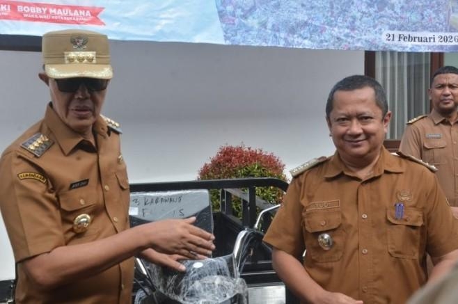 Perangi Sampah dari Hulu ke Hilir, Kota Sukabumi Salurkan 7 Motor Sampah di Momentum HPSN 2026