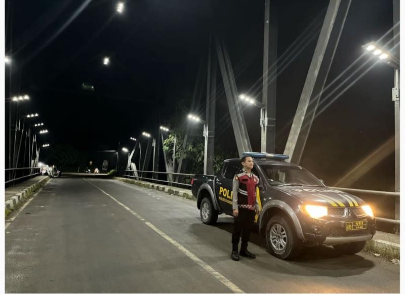 Polsek Pangkalan Laksanakan Patroli Perintis, Jangkau Daerah Perbatasan Guna Jaga Keamanan