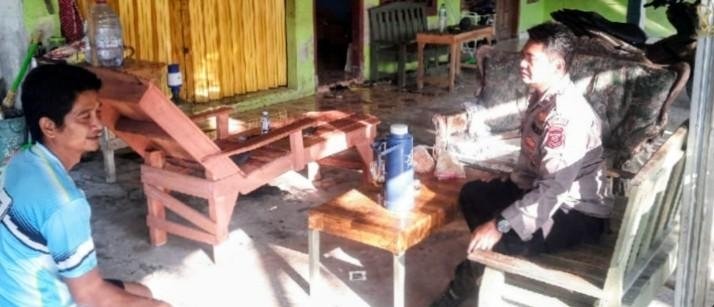 Bhabinkamtibmas Desa Telar Aipda Encu Unang Sosialisasikan Dampak TPPO