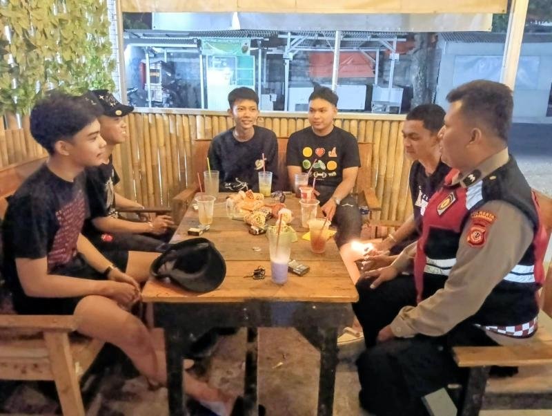 Upaya Bhabinkamtibmas Polsek Telagasari Sambangi Warga Binaan dan Sampaikan Himbauan Kamtibmas