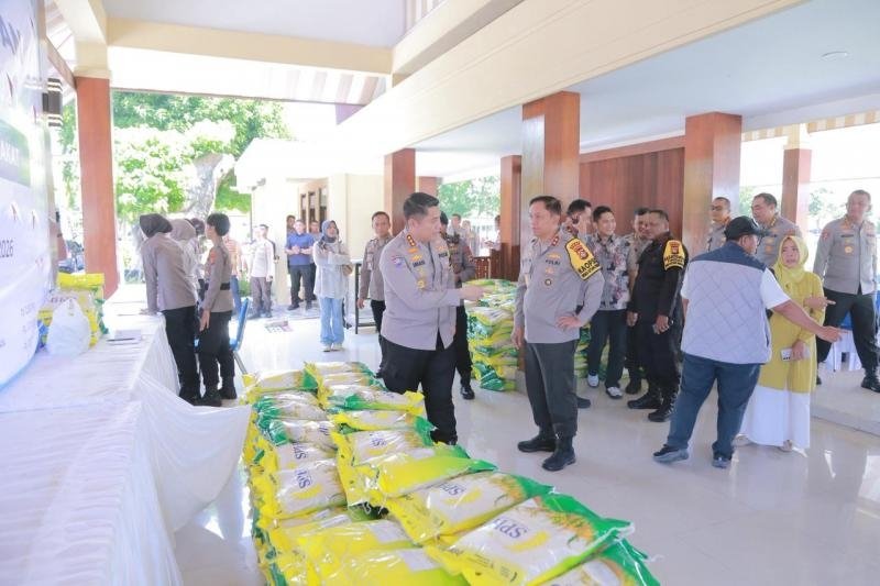 Polda NTB Gelar Pasar Murah dalam Gerakan Pangan Murah Polri Serentak