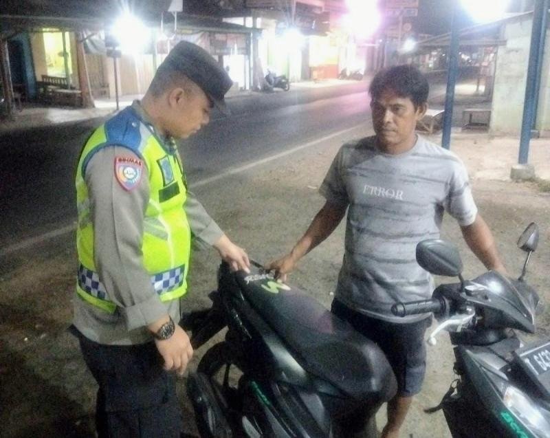 Giat Rutin, Polsek Banyusari Gencar Melaksanakan Razia Sepeda Motor Berknalpot Brong