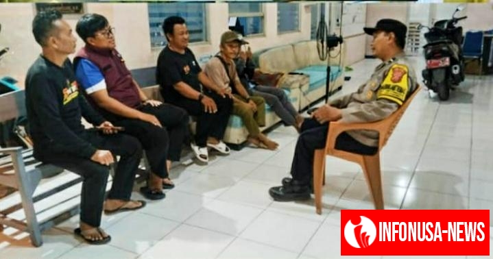 Sambang Bhabinkamtibmas Sekaligus Ngawangkong Dengan Petugas Ronda Malam