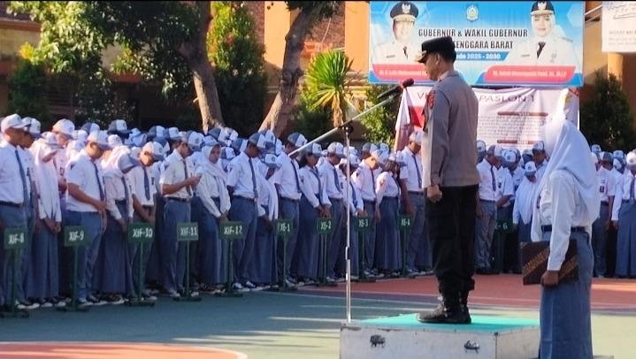 Cegah Jeratan Judol di Kalangan Pelajar, Dir Binmas Polda NTB Sambangi SMAN 1 Mataram