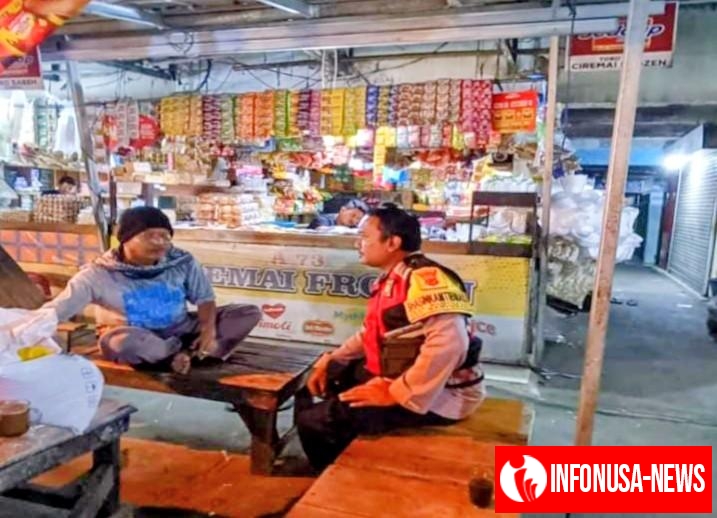 Aipda Abdul Rahman Bhabinkamtibmas Ikut Serta Dalam Giat Ronda Bersama Warga