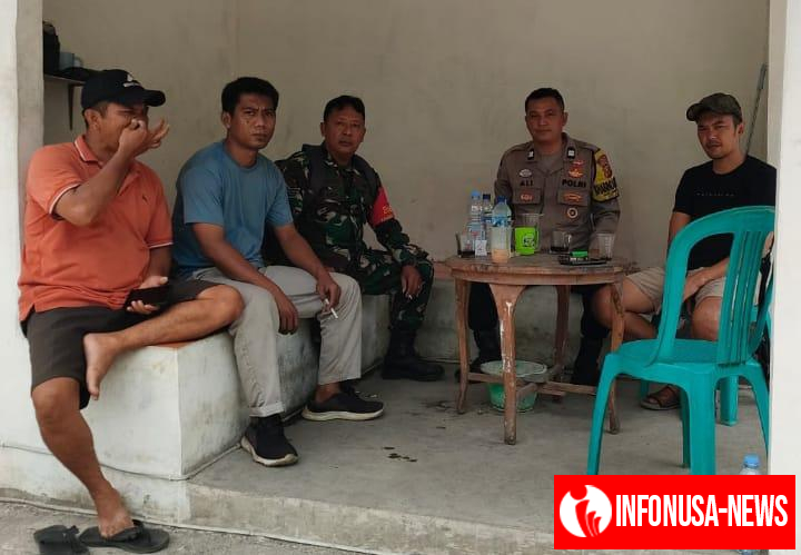 Sinergitas TNI-POLRI, Bhabinkamtibmas dan Babinsa Gelar Silaturahmi Kamtibmas Ke Warga