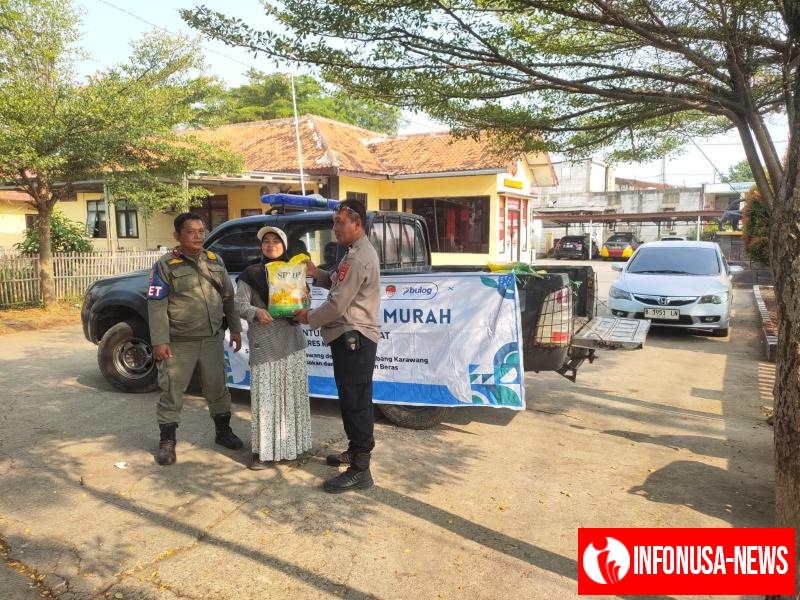 Dalam Rangka Upaya Gerakan Pasar Murah Polsek Purwasari Polres Karawang Jual Beras Murah