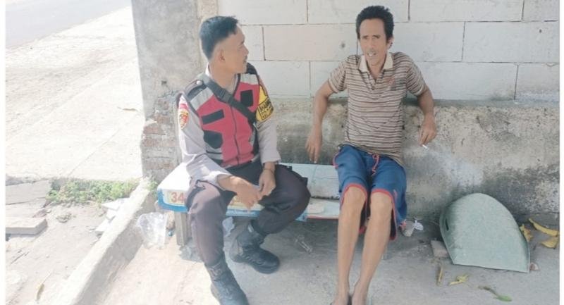 Bhabinkamtibmas Polsek Lemahabang Imbau Warga Waspada Peredaran Dan Penyalahgunaan Obat Terlarang