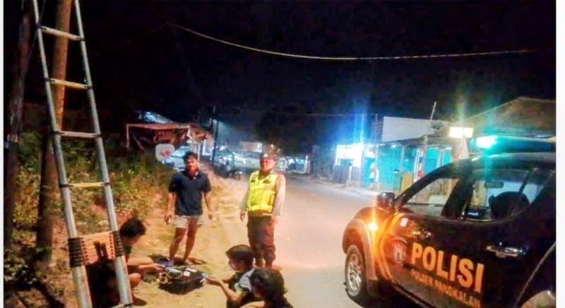 Polsek Pangkalan Laksanakan Patroli Prekat, Cek Situasi Kondusifitas di Lingkungan Kampung Lio