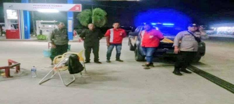 Patroli PREKAT Polsek Jatisari Sambangi SPBU Rosalia Cikalong, Antisipasi Gangguan Kamtibmas