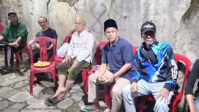 Empati di Rumah Duka, Kades Terpilih Sarimulya Kotabaru Melayat Almarhumah Ny. Mariyana