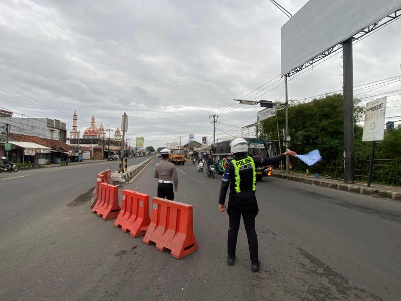 Komitmen Satlantas Polres Karawang, Terus Tingkatkan Pengaturan Lalu Lintas demi Kenyamanan Berkendara