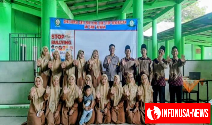 Stop Bullying, Bhabinkamtibmas Polsek Klari Berikan Binluh di MI Bani Alwan