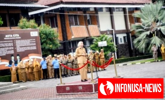 Wakil Bupati Garut Putri Karlina, Pimpin Apel Gabungan di Lapangan Sekretariat Daerah Kabupaten Garut