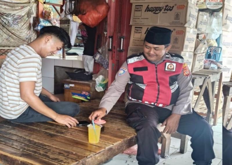 Prekat Polsek Banyusari Sosialisasikan Bahaya TPPO