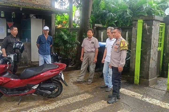 Bhabinkamtibmas Polsek Klari Himbau Warga Jaga Kamtibmas Jelang Bulan Suci Ramadan