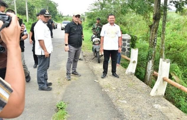 Jembatan Sasak Beureum Segera Diperbaiki, Bupati Sumedang Pastikan Akses Conggeang–Ujungjaya Lebih Aman