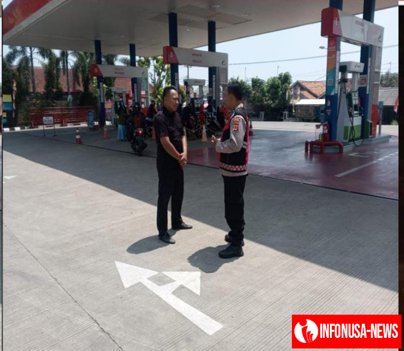 Patroli Dialogis Personel Polsek Lemahabang Imbau Warga Desa Pasirtanjung Cegah TPPO