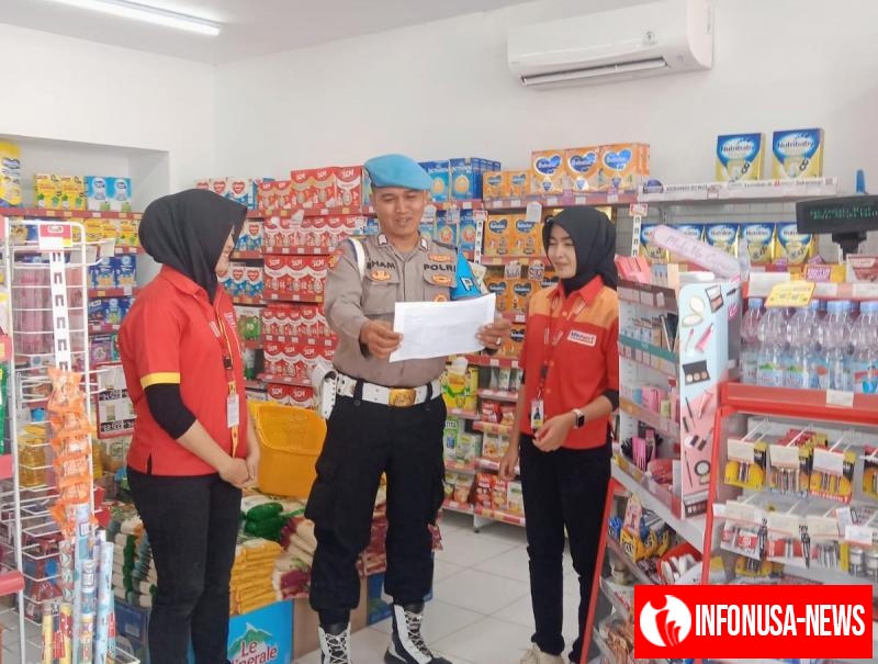 Dilaksanakan Polsek Tempuran, Giat Sosialisasi QR Barcode ke Masyarakat Pengaduan ke Divisi Propam Polri Bidpropam Polda Jabar.