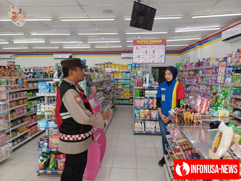 Gencar Upaya Patroli Rutin Pertokoan Diwilayah Hukum Polsek Tempuran, Personil Laksanakan dengan Penuh Ketelitian Guna Antisipasi Guankamtibmas.
