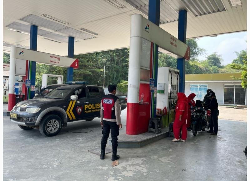 Cegah Gukamtibmas, Polsek Pangkalan Laksanakan Patroli Perintis di Obvit SPBU Pertamina