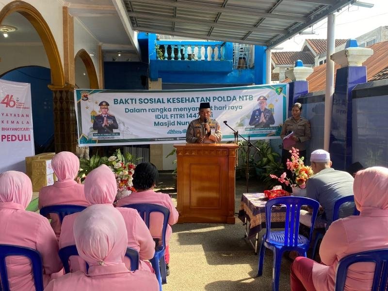 Semarak Ramadan, Polda NTB Gelar Bakti Kesehatan Gratis untuk Warga Ampenan