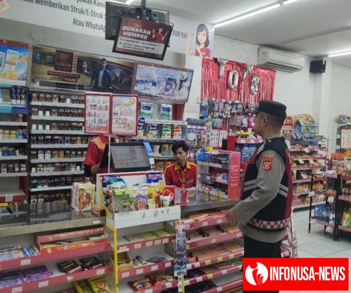 Personil Polsek Tegalwaru Ingatkan Pengelola Minimarket Loji Agar Waspada Aksi Kejahatan