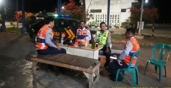 Polsek Jatisari Laksanakan KRYD di Area UPPKB Jembatan Timbangan Balonggandu