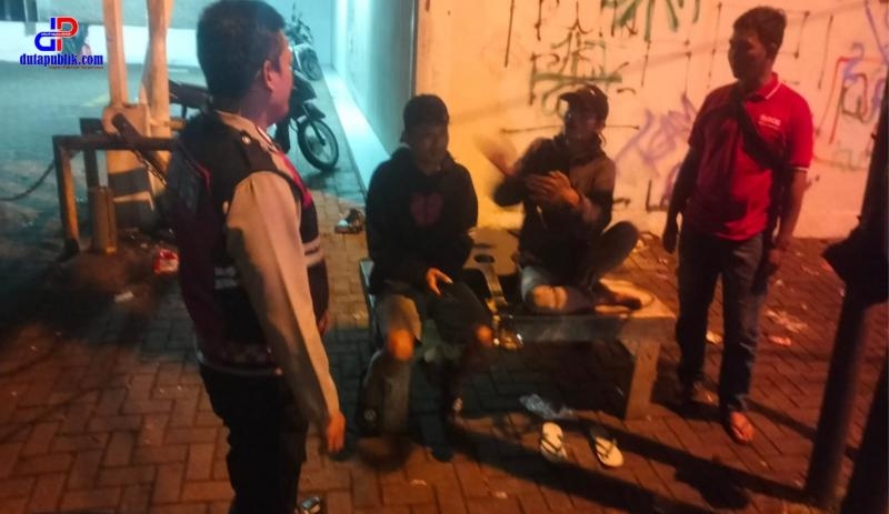 Bripka Ricky Sugiharto Personel Polsek Lemahabang Imbau Remaja Hindari Peredaran Dan Penyalahgunaan Obat Terlarang