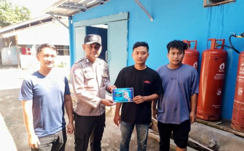 Polsek Pangkalan Gelar Sosialisasi Pengaduan Cepat Propam Polri Kepada Warga Kampung Jati 2