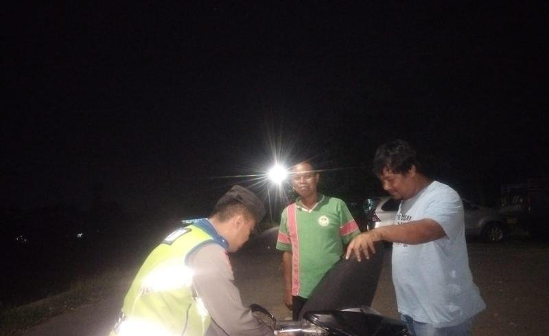 Upaya Polisi Polsek Banyusari Gencar Melaksanakan Razia Sepeda Motor Berknalpot Brong