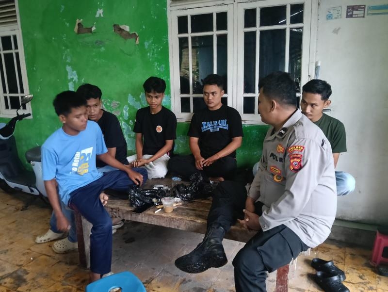 Bhabinkamtibmas Polsek Telagasari Sebar Himbauan TPPO Kepada Masyarakat Binaan