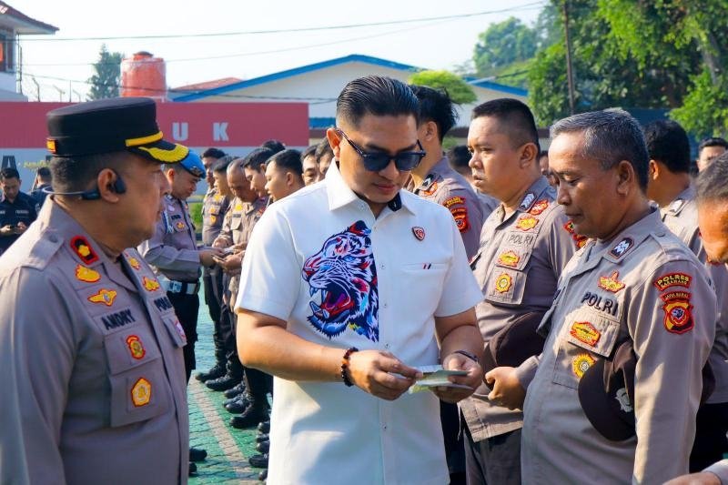 Tingkatkan Disiplin Personel, Bidpropam Polda Jabar Gelar Operasi Gaktibplin Dalam Rangka Hari Bhayangkara Ke 80 Dipolres Karawang