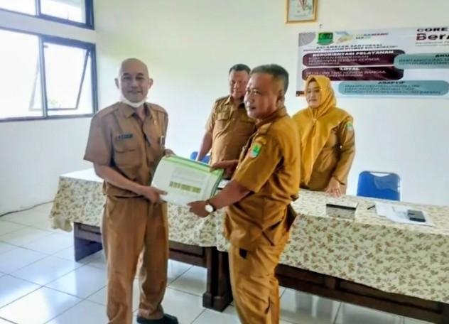Tongkat Estafet Pelayanan Umum di Kecamatan Banyusari Resmi Beralih